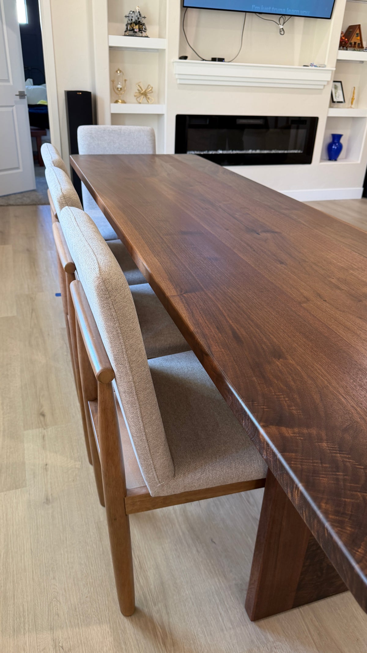 The Lowe Dining Table